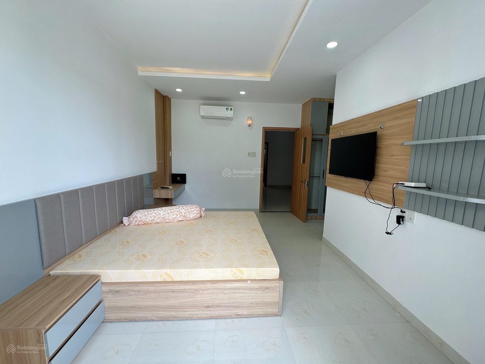 Bán nhà 3 tầng hướng Đông, đường 16m gói 2 KĐT Mỹ Gia Nha Trang giá 8,5 tỷ.