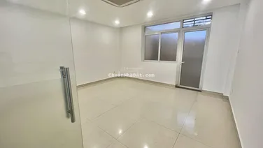 Cho thuê nhà gần Phạm Hùng, Q8: 4x18m, trệt, 3 lầu, tiện mở văn phòng, kho, KD online. 24 triệu
