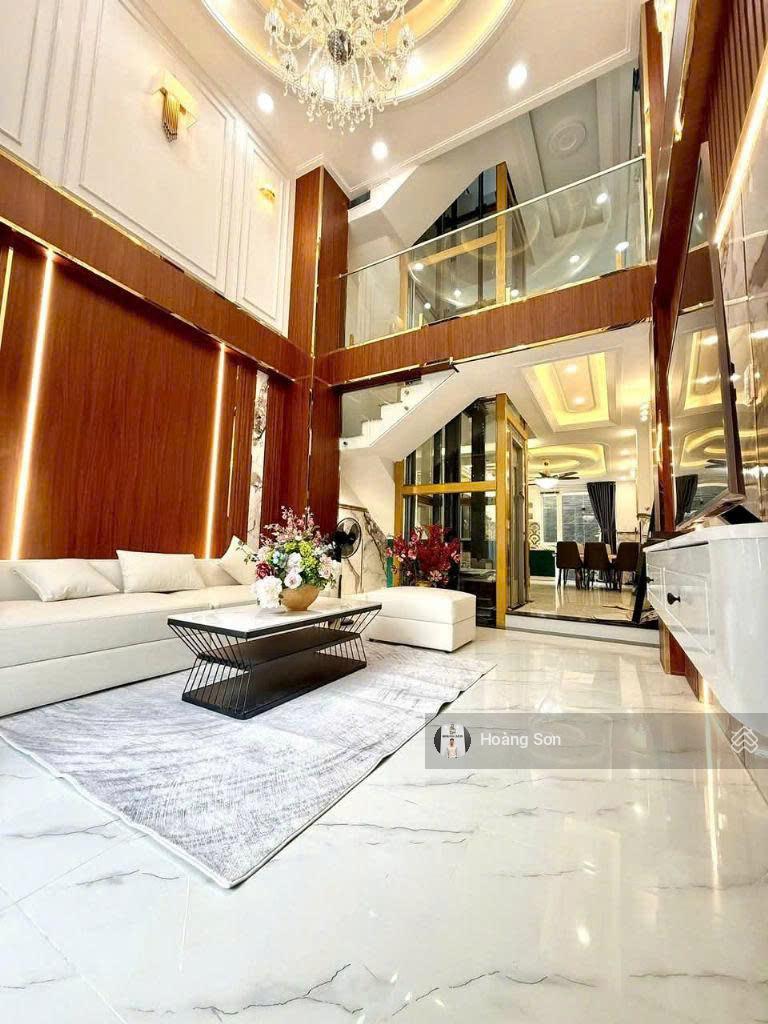 Bán nhà mặt phố đường Số 43, Quận 7 (sổ hồng 4x20m) 6 tầng full nội thất (thang máy hiện đại)