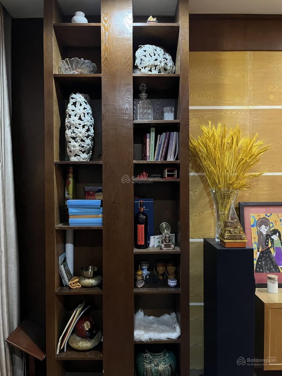 Bán căn hộ chung cư MHDI - 60 Hoàng Quốc Việt. DT 120m2 nhà căn góc 3pn, 2vs nội thất đầy đủ