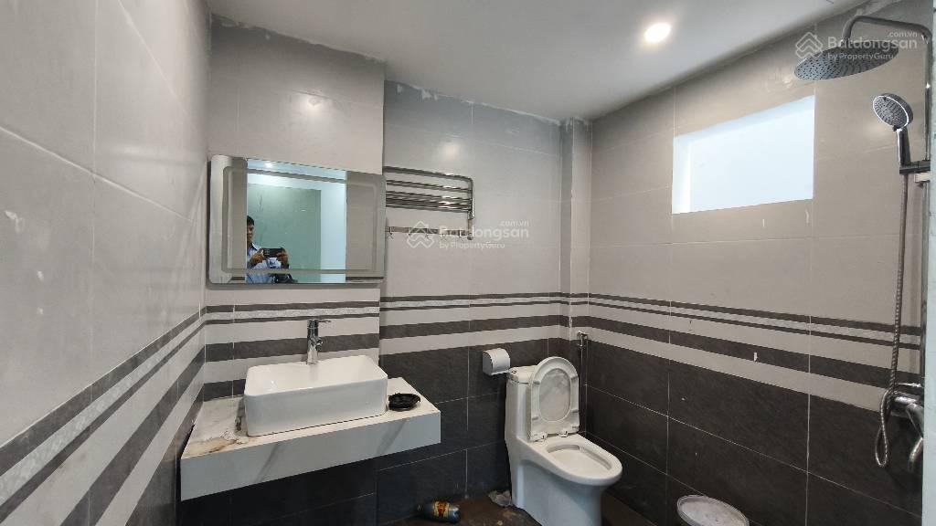 Bán nhà Ỷ La 35m2, 5 tầng. Giá nhỉnh 4 tỷ đẹp nhất Dương Nội ngõ thông