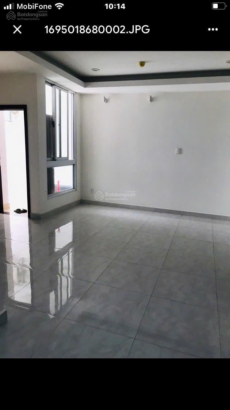 Cho thuê căn hộ Remax Plaza 2PN Q6. DT 94m2, 02 phòng ngủ, 2W giá thuê: 12.5 tr/th