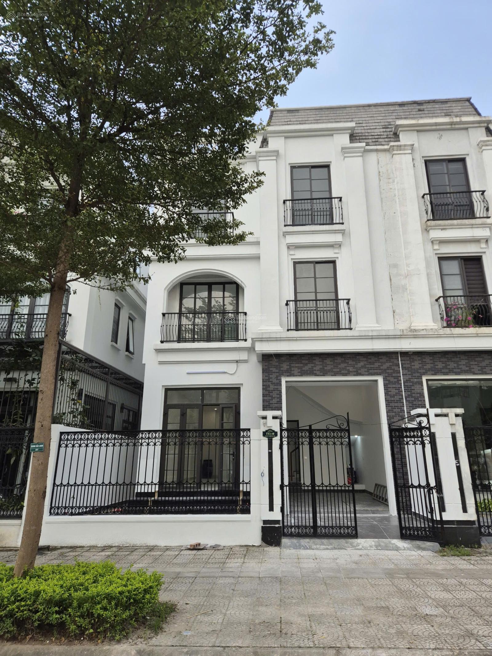 Cho thuê biệt thự 124.5m2 khi đô thị Đại Kim Nguyễn Xiển. Đối diện The Manor