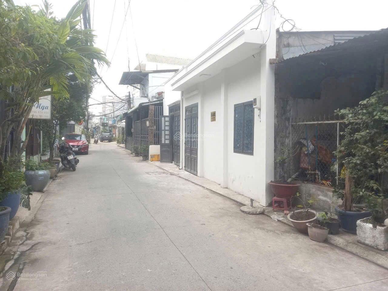 Bán nhà cấp 4 đường Dương Thị Mười. DT 6x25m, đường xe hơi 5m, giá 6.6 tỷ TL Bán nhà cấp 4 đường Dương Thị Mười. DT 6x25m, đường xe hơi 5m, giá 6.6 tỷ TL