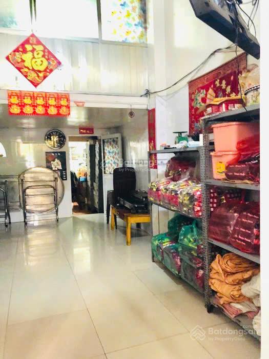 Gấp bán "12.9 giảm về 10.79 tỷ" - bán nhanh nhà 3 tầng 105m2 - 2 mặt hẻm xe hơi ngay ĐH Hutech