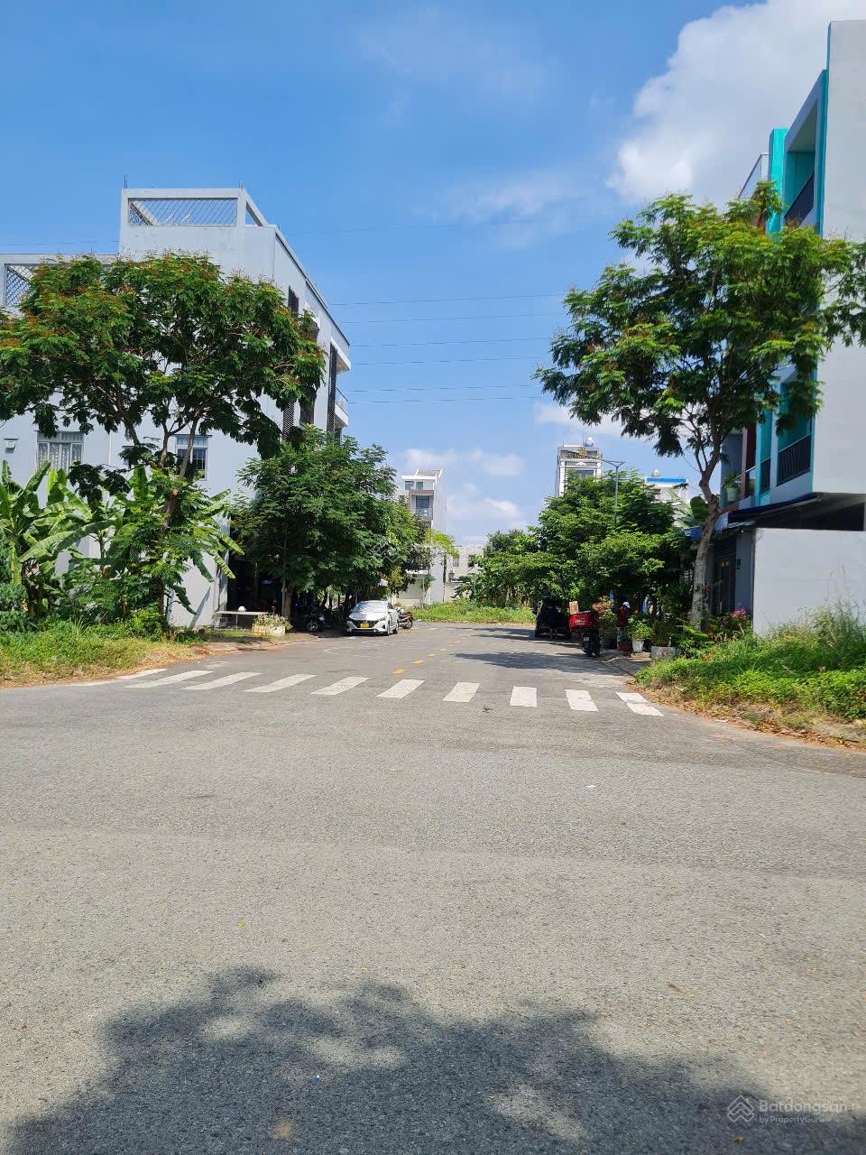 Bán nền biệt thự dự án Khang Điền - 160m2 - Giá 56 triệu/m2