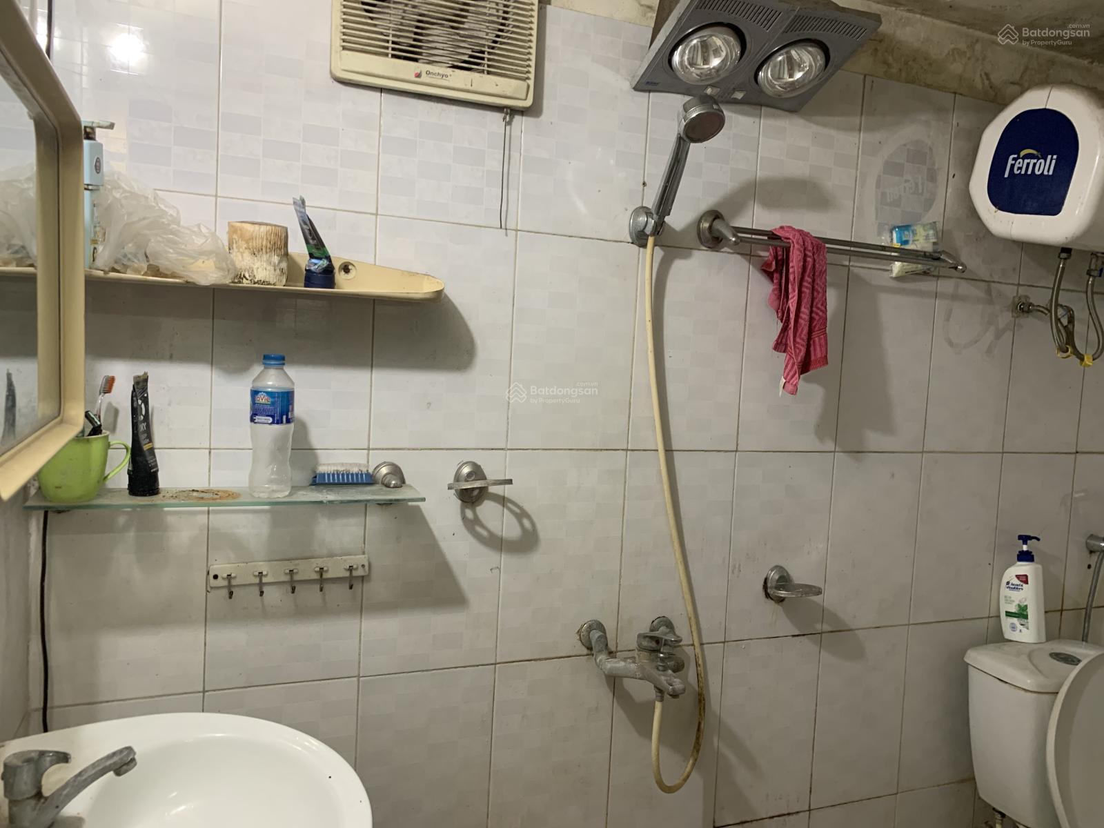 Cho thuê nhà cấp 4, gần OCP1 Gia Lâm dtich 100m2, mặt ngõ oto thông, sân để 2 oto, giá mềm Cho thuê nhà cấp 4, gần OCP1 Gia Lâm dtich 100m2, mặt ngõ oto thông, sân để 2 oto, giá mềm