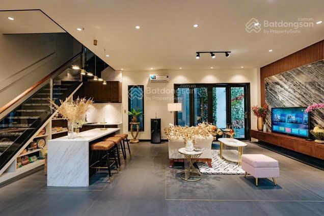 Bán nhà đường Số 64 - Thảo Điền - 8,5x27m - CN 230m2 - XD: Hầm 6 tầng - Giá bán: 44 tỷ