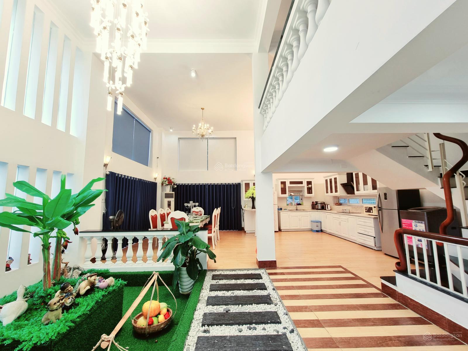 Cho thuê dài hạn biệt thự Lan Anh Villa, An Viên Nha Trang. 288m2, 4 tầng 7PN, 55tr/tháng.