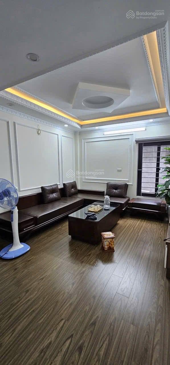 Bán nhà ngõ 373 Ngọc Hồi 60m2, 5 tầng, mặt tiền 4m ô tô 11.2 tỷ, sau qui hoạch 1 nhà ra mặt phố