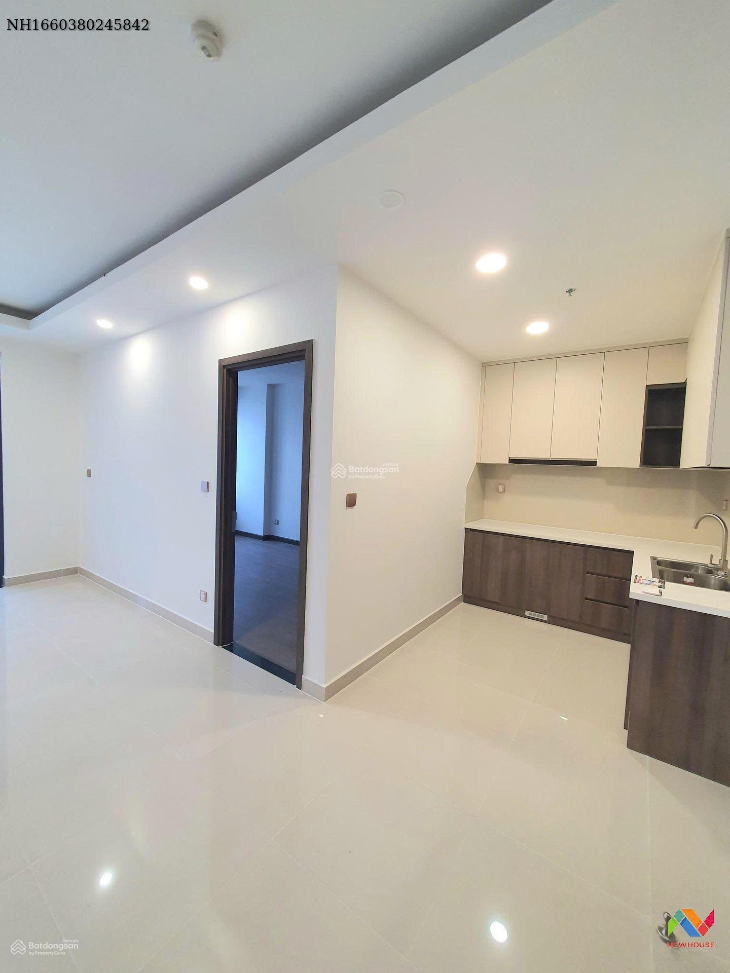 CH Q7 Boulevard - 2PN 2WC - 70m2 - căn góc, giá 3.5 tỷ nhận nhà ở ngay