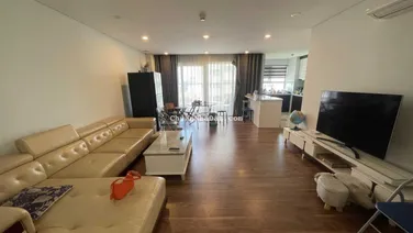 Cho thuê căn hộ 3PN giá 16 tr/tháng, tại 165 Thái Hà - Sông Hồng Park View