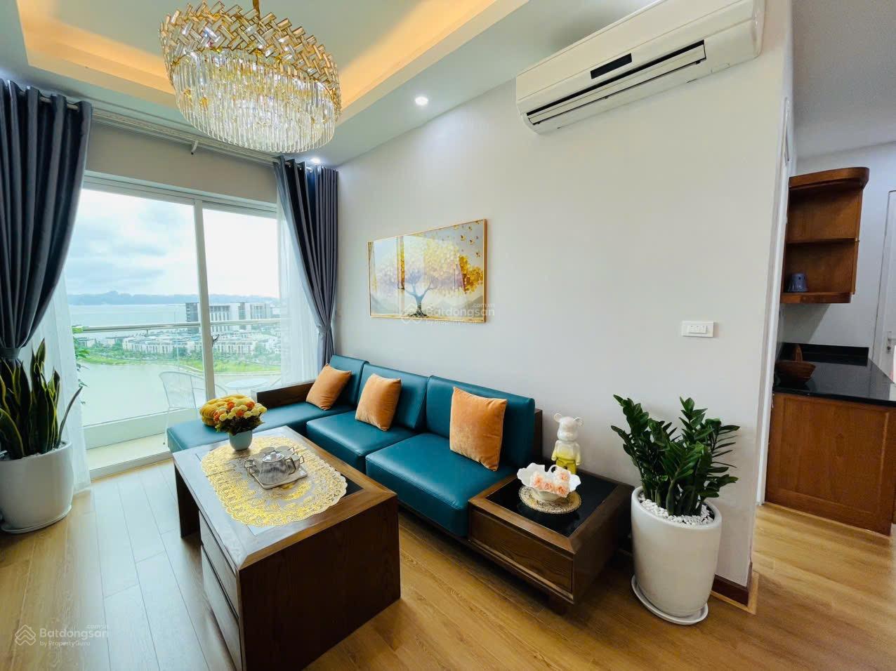 Do chuyển định cư không sử dụng cần bán căn hộ 2PN 80m2 view chính biển trung tâm Bãi Cháy, Hạ Long