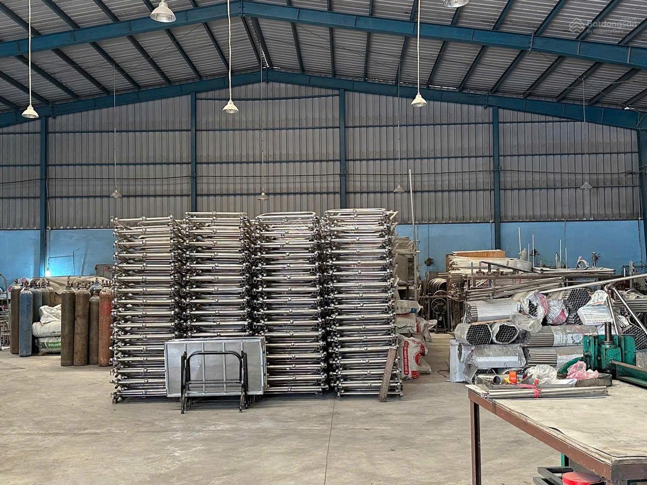 Bán xưởng mặt tiền Thanh Niên, x.Phạm Văn Hai, Bình Chánh: 2.866m2, giá 59,5 tỷ.