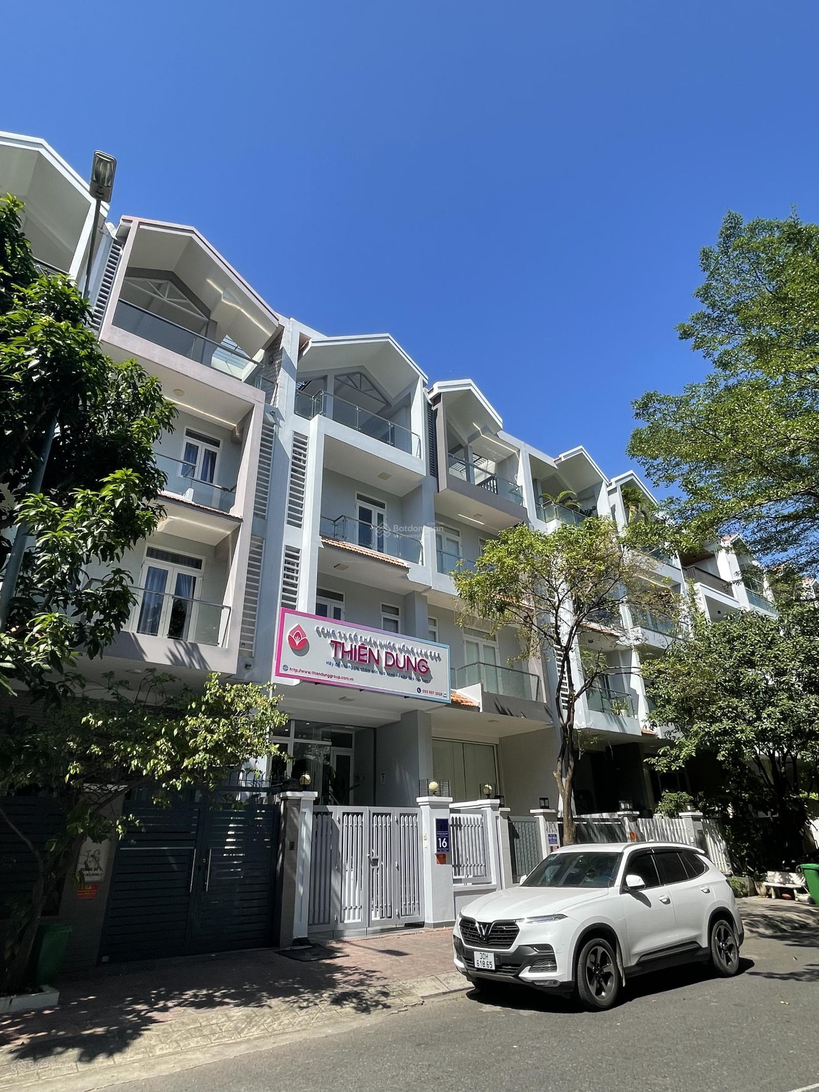 Cho Thuê Tầng Trệt và tầng 1 Trong Nhà Nguyên Căn Khu Himlam Tân Hưng Q7, DT:200m2,Full nội thất VP