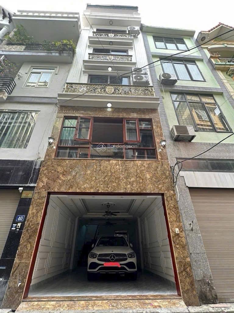 Bán căn nhà xây tâm huyết 7T thang máy 45m2 lô góc oto tải ra vào nằm ngay Sài Đông Vũ Xuân Thiều