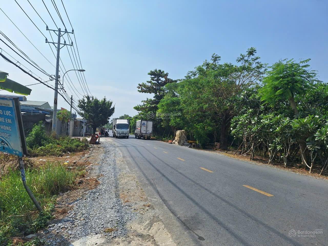 Bán đất MT đường Thanh Niên, Xã Phạm Văn Hai, Bình Chánh, DT: 10x49m có 300m² thổ cư