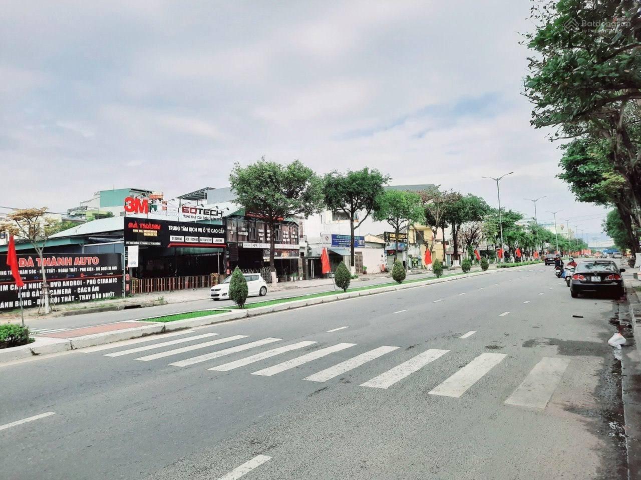 Bán lô đất 130m2 mặt tiền đường Phan Đăng Lưu, giá chỉ 13.5 tỷ Bán lô đất 130m2 mặt tiền đường Phan Đăng Lưu, giá chỉ 13.5 tỷ