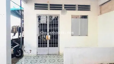 Nhà cấp 4. Hẻm ba gác đường Số 6 Tam Phú. Gần chợ Tam Hà. Tô Ngọc Vân