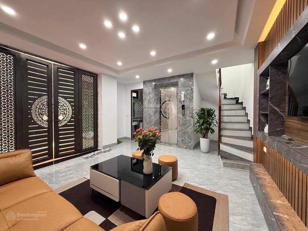 Bán Nhà Riêng đẹp tại KĐT Định Công, 10,3 tỷ, 34m2, 4PN, 6WC