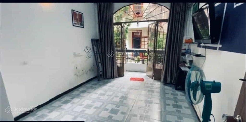 Bán nhà 2 tầng, hẻm xe hơi thông, Tô Hiến Thành, p14, Q10. Diện tích 68 m2, giá nhỉnh 9 tỷ