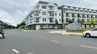 Gia đình cần bán nhà 1 trệt 3 lầu view công viên, đường E6 rộng 22m KDC Bửu Long 3. Giá bán 7,5 tỷ