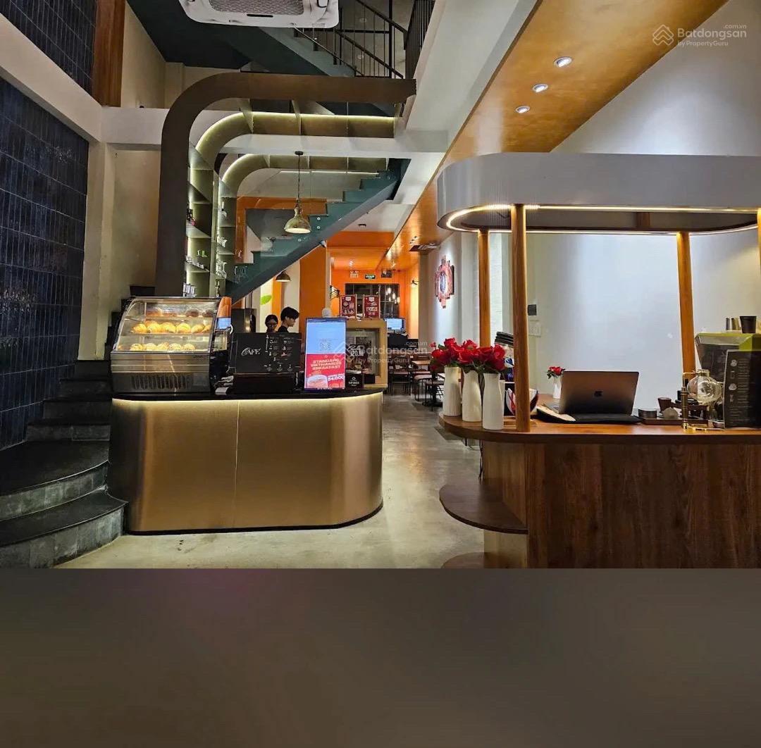 Bán nhà 3 tầng Hồ Nghinh, Sơn Trà ngay trung tâm tài chính Đà Nẵng, 100m2 ngang 5m, DT 50tr/tháng