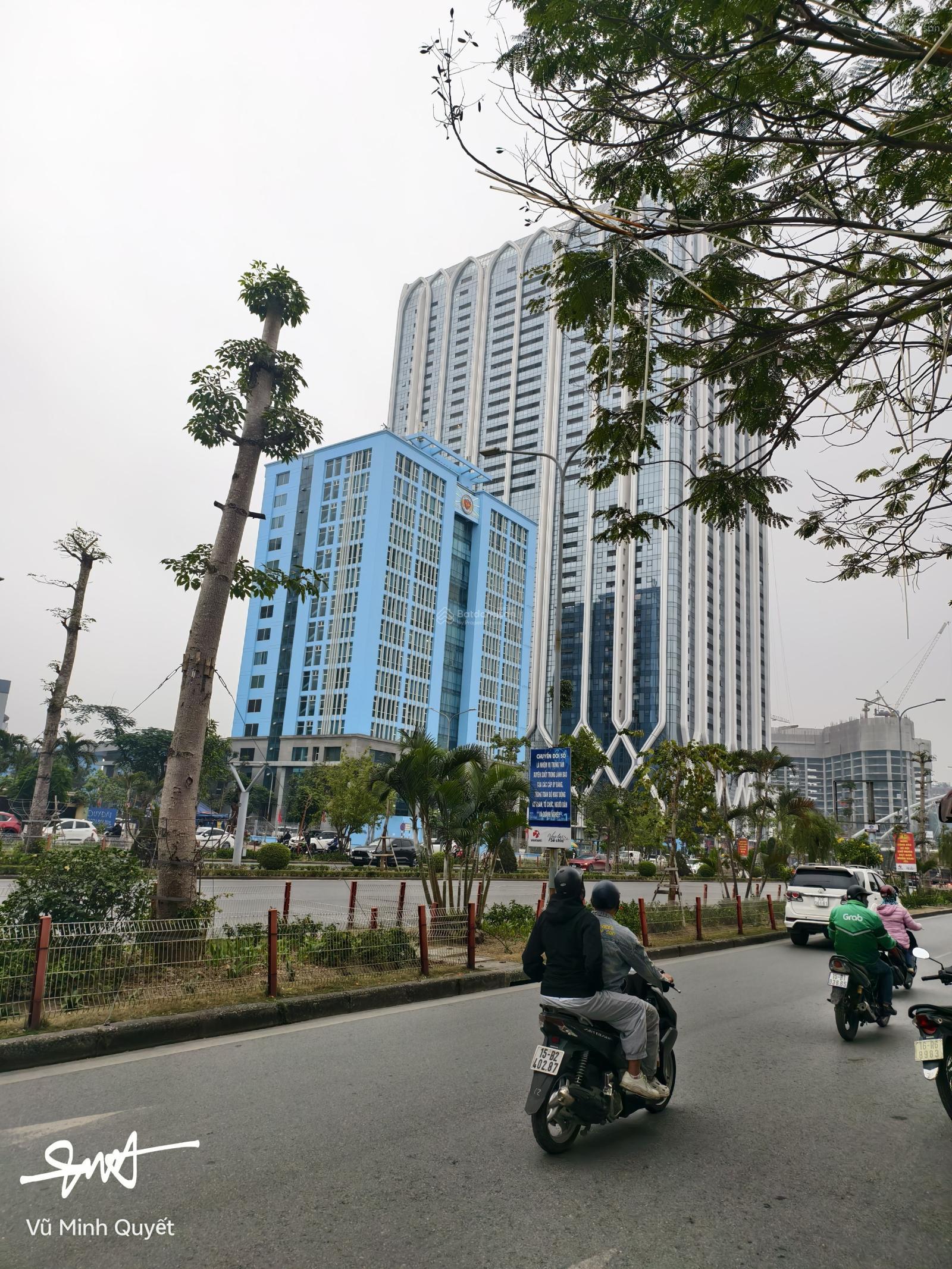 Bán đất mặt đường Lê Hồng Phong vị trí gần ngã 6 Cát Bi Plaza, mặt tiền 20m, diện tích 540m2