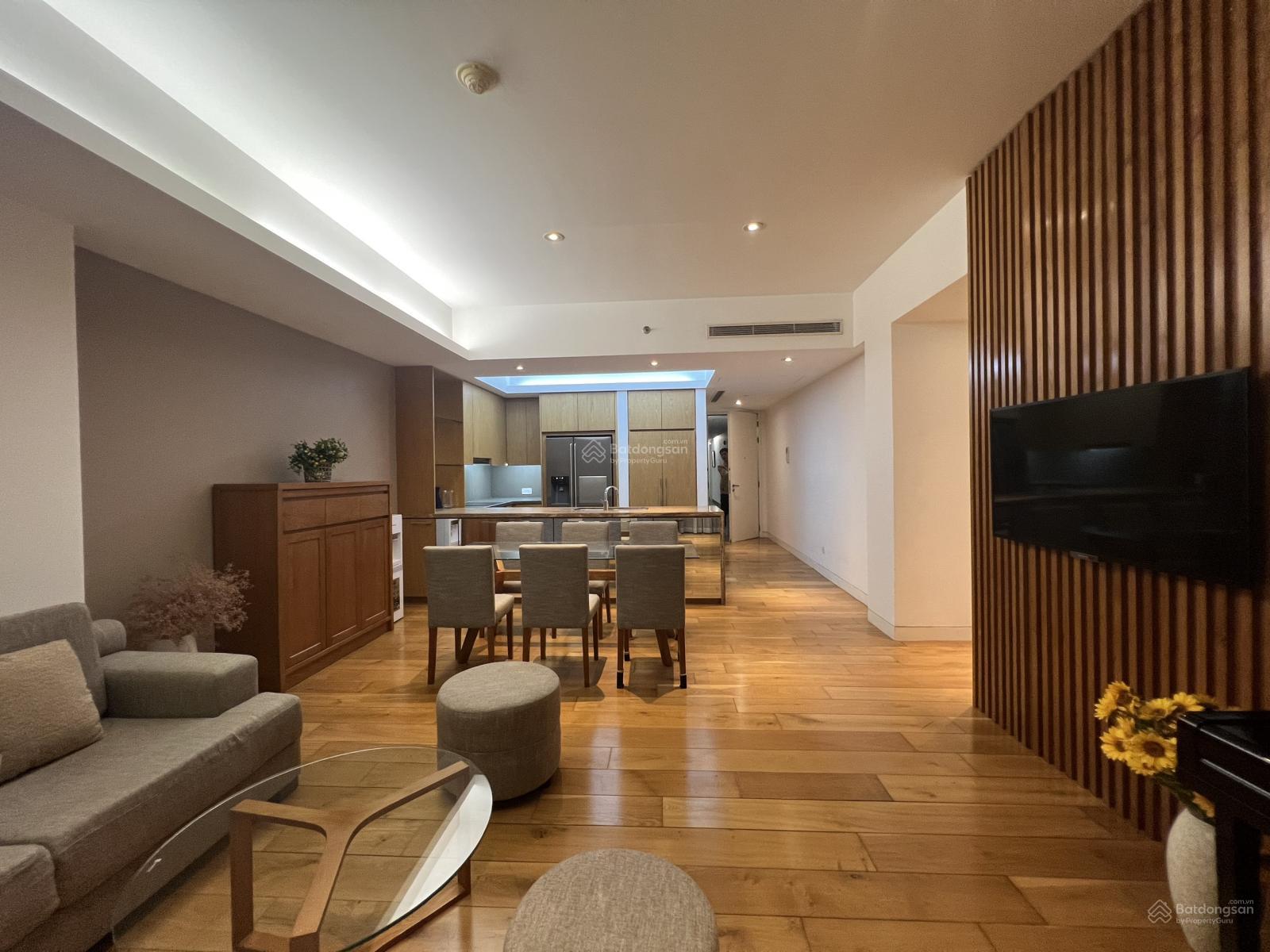 Căn hộ IPH Xuân Thủy, 3PN, full đồ không gian sống đẳng cấp, vị trí vàng trung tâm Căn hộ IPH Xuân Thủy, 3PN, full đồ không gian sống đẳng cấp, vị trí vàng trung tâm