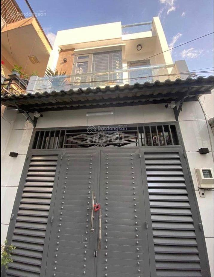 Chình chủ cần bán nhà riêng tại Tỉnh Lộ 10, 2pn, 2 toilet, 1 phòng thờ, Quận Bình Tân