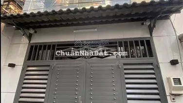 Chình chủ cần bán nhà riêng tại Tỉnh Lộ 10, 2pn, 2 toilet, 1 phòng thờ, Quận Bình Tân