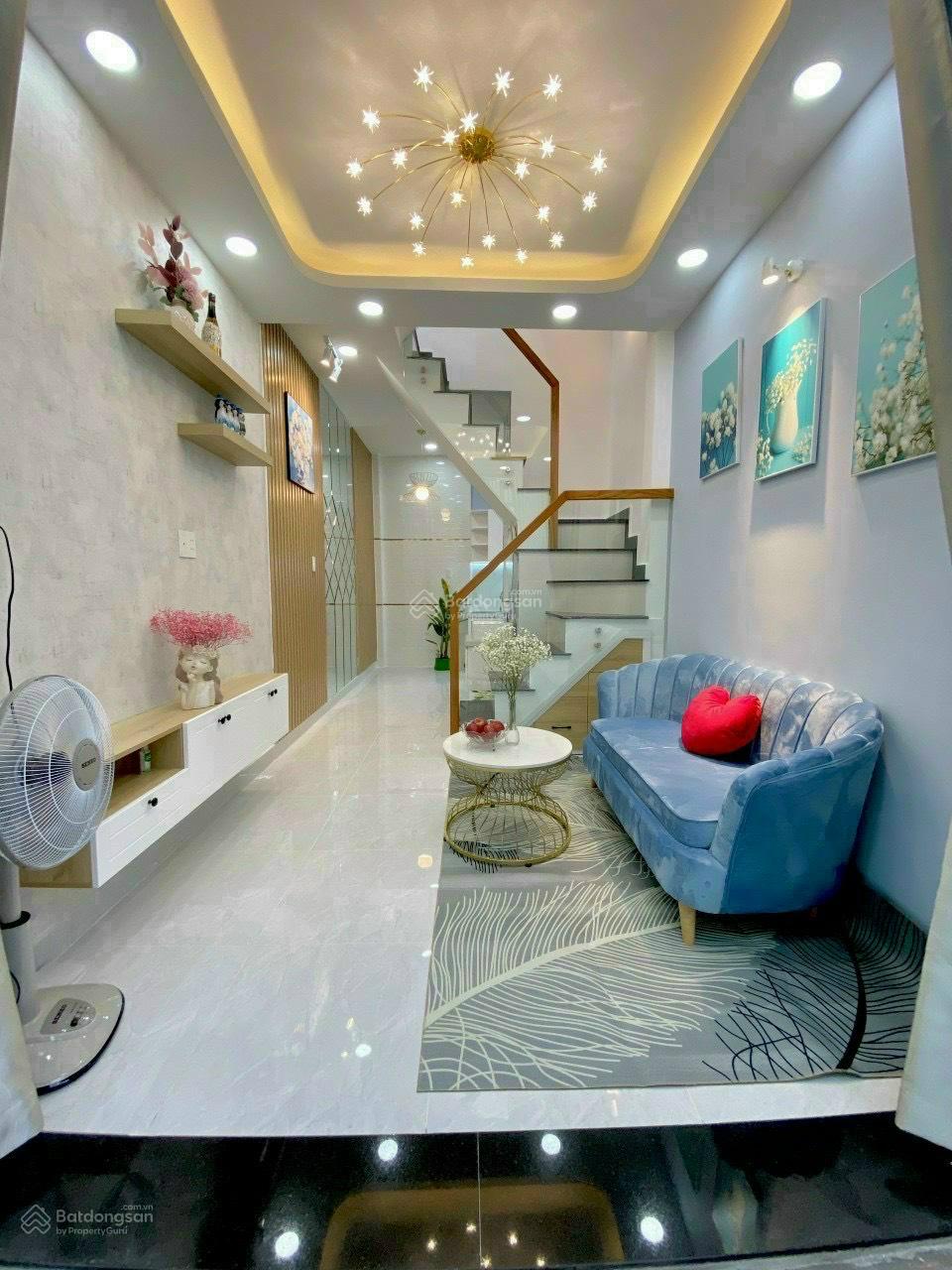 Chình chủ cần bán nhà riêng tại Tỉnh Lộ 10, 2pn, 2 toilet, 1 phòng thờ, Quận Bình Tân