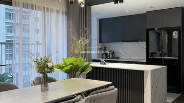 Gia đình cần bán tầng 10 CH Golden Land 275 Nguyễn Trãi 112m2 4PN 2VS view ĐN full đồ, sẵn sổ
