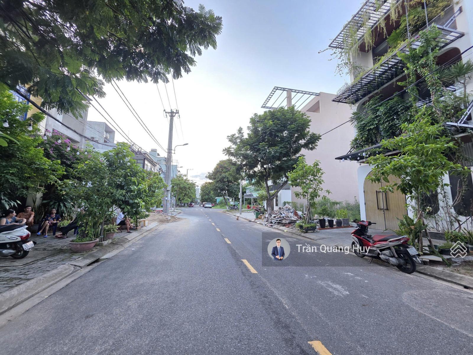 Bán khách sạn căn hộ An Thượng 30 phố tây vip cách biển chỉ 300m