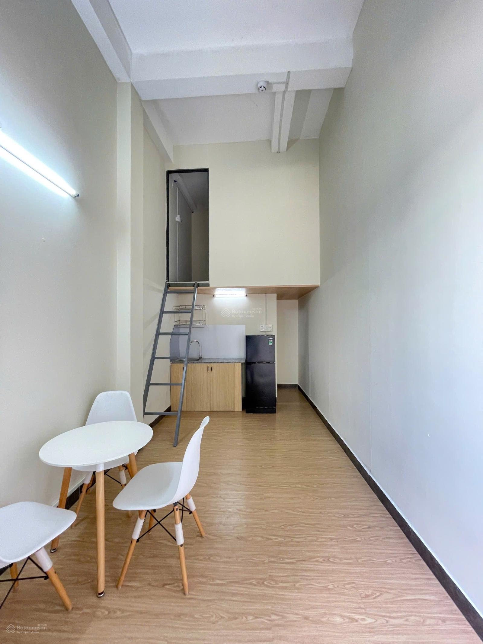 [Nive] Cho Thuê Phòng Ngay Ngã Tư Bình Thái, Thủ Đức. Gác cao full nội thất, có thể ở ngay ]