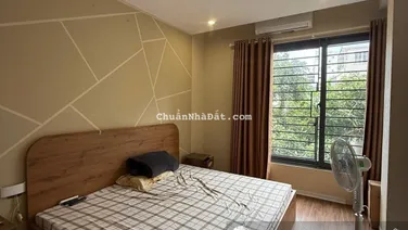 GIÁ RẺ: NHÀ PHỐ NGỌC LÂM 45M2 LÔ GÓC SẴN NHÀ 4 TẦNG 3 NGỦ GIÁ 8.X TỶ