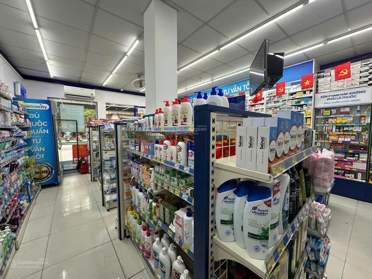 Giá đầu tư! Bán MP Nguyễn Phong Sắc. DT 60m2 x 5 tầng, MT 4.m, vỉa hè rộng, KD sầm uất. Giá 33 tỷ