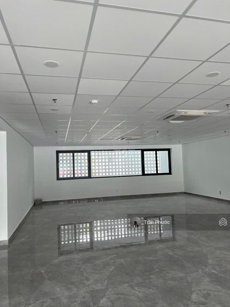 Toà nhà 40 Cao Thắng Phường 5 Quận 3 DT: 8x25m 1 hầm lững 5 lầu TM PCCC sàn trống suốt