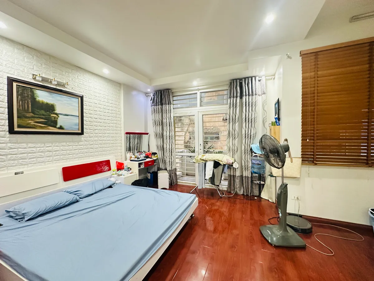 TÔI cần bán nhà phân lô Lạc Trung 29m2 5T ô tô tránh - vỉa hè, thang máy - kinh doanh giá 6,45 tỷ