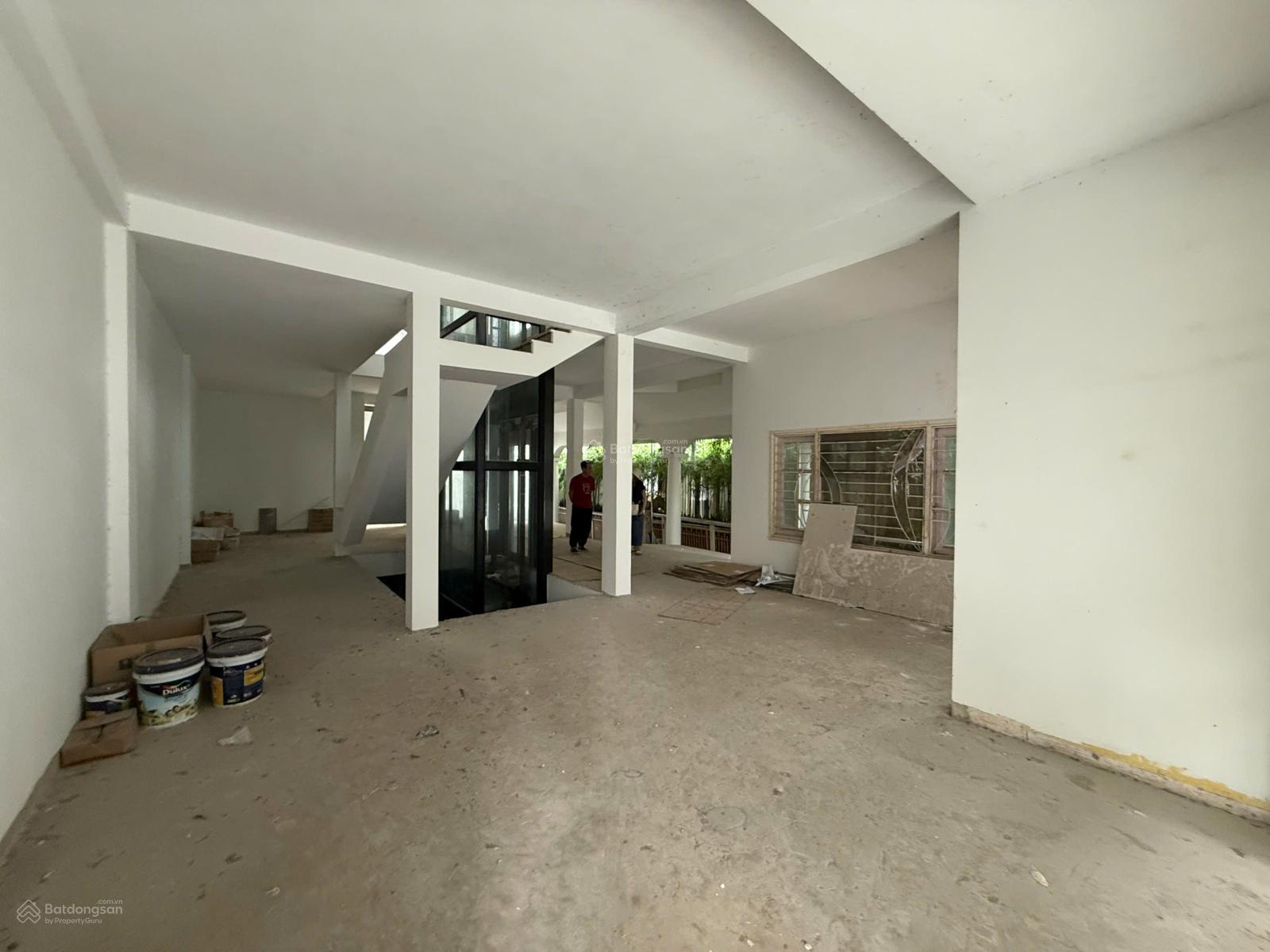 Cho thuê tòa nhà văn phòng Saigon pearl 800m2 sàn 118 triệu giá siêu hời