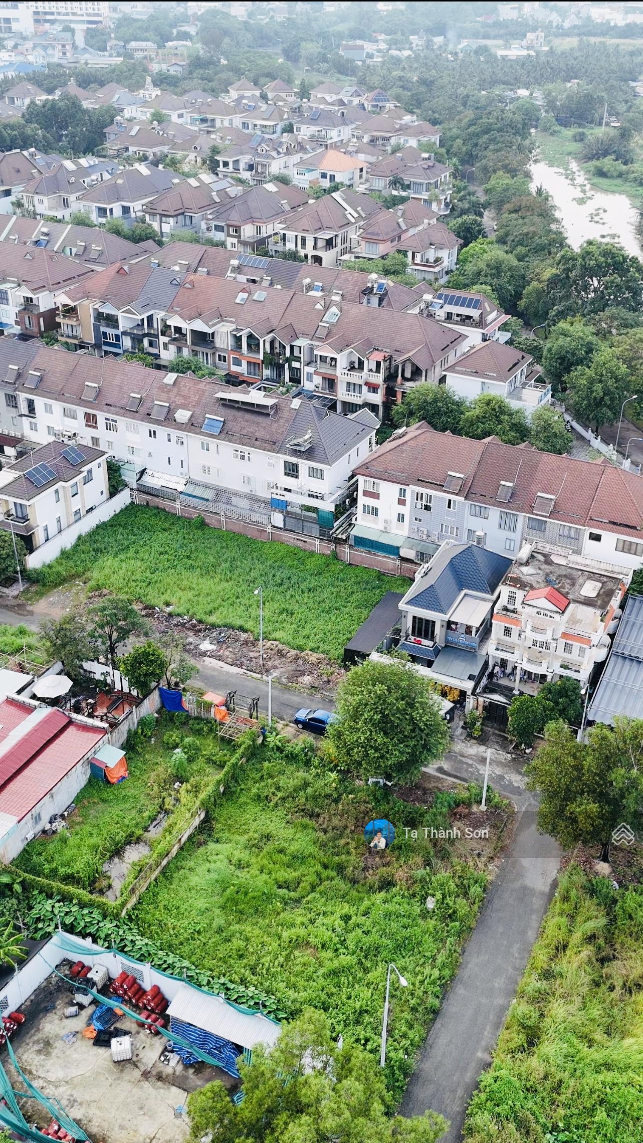 Nền biệt thự, xây dựng 3 tầng, 60tr/m2 230m2, ngay Jamona hiện trạng đất trống phong thuỷ tốt