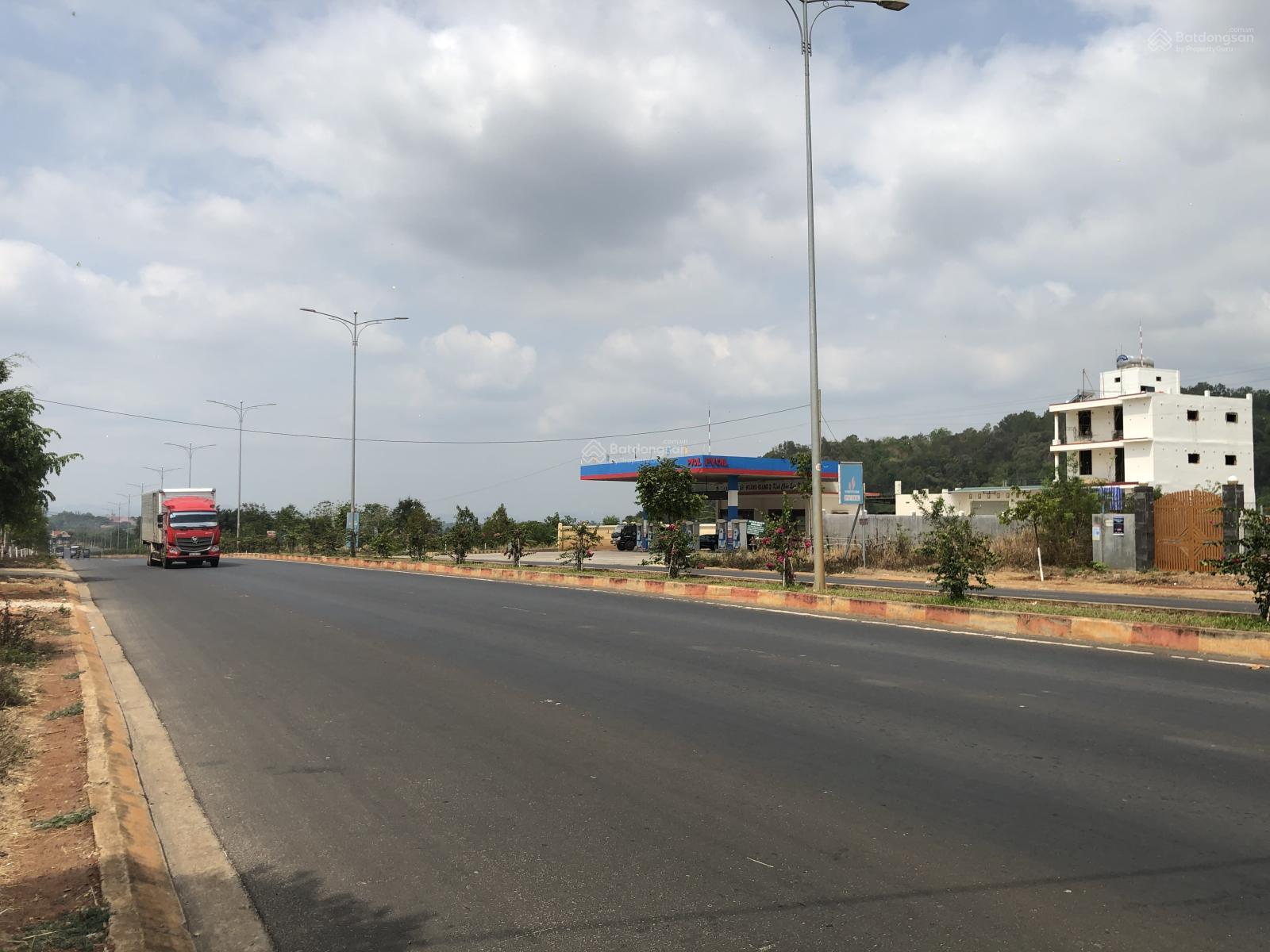 1000m2 mặt tiền 30.4 14x65m nở hậu 17m gần bến xe phía nam BMT chính chủ 0932 130 ***