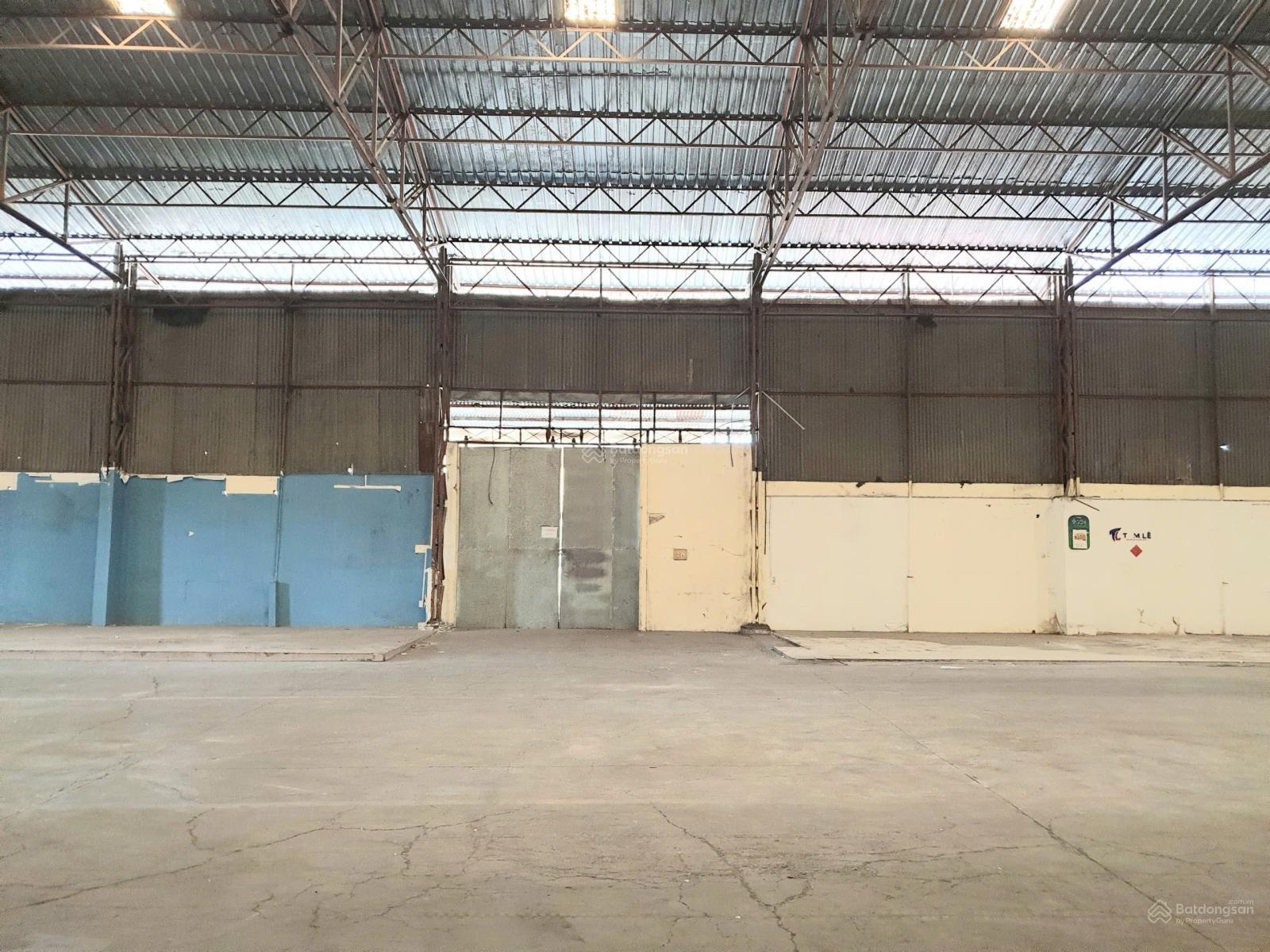 Cho thuê kho, nhà xưởng gần cầu chà Và Q5, kho trống suốt có bảo vệ 24/24