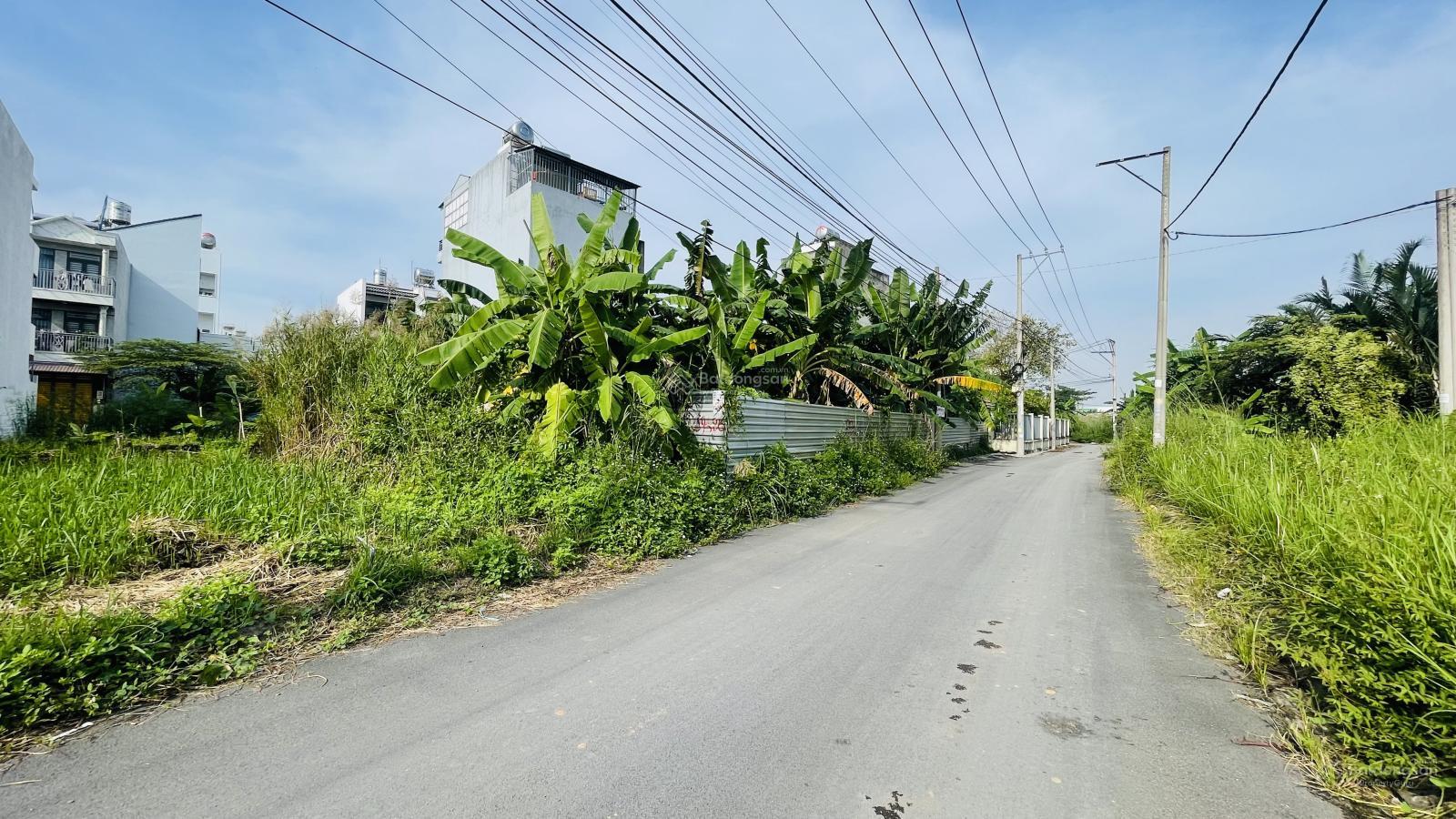 Bán đất 101,5m2 (5,2x19,5m) hẻm thông Đ. Bưng Ông Thoàn, P. Phú Hữu, Tp Thủ Đức Lh 0974 244 ***