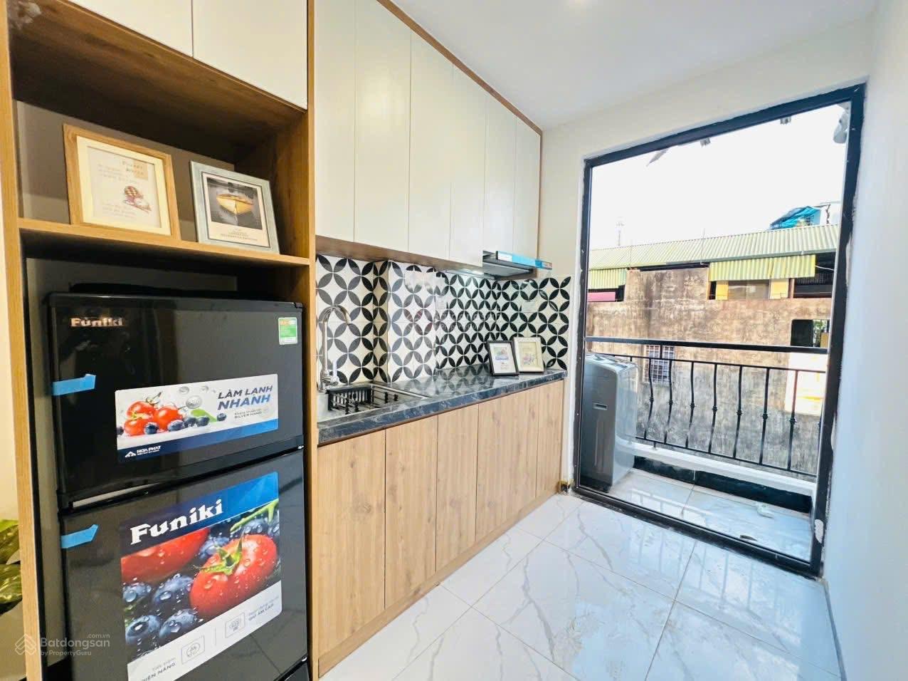 Tòa CHDV Xã Đàn, 90.8m2*8T, MT 6m, 28 căn hộ KK, ngõ KD, ô tô tránh, đủ GPXD/PCCC, dòng tiền 8%/năm