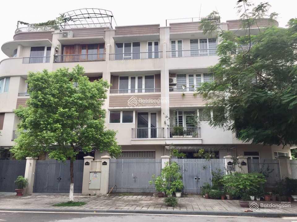 Bán căn liền kề đường 32m An Hưng hoàn thiện full nội thất có thanh máy giá nhỉnh 26ty. 0963 689 *** Bán căn liền kề đường 32m An Hưng hoàn thiện full nội thất có thanh máy giá nhỉnh 26ty. 0963 689 ***