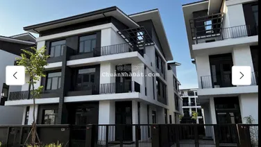 Căn cực HOT!Song lập 2 mặt tiền 200m2,Rẻ quá 165tr/m, nhà vuông đét(thoáng, 2 hướng )đỗ 5 xe ô tô