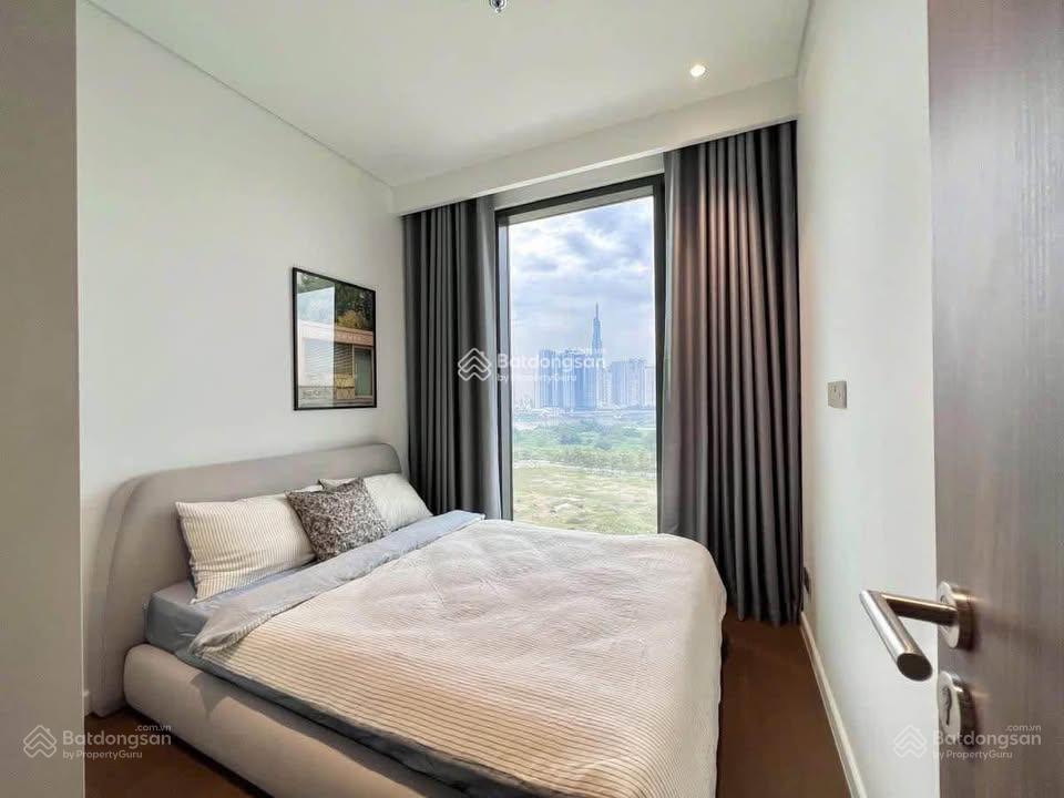 Bán CH 2PN, 3,7 tỷ, 65m2 tại Hoa Sen - Lotus Apartment, Lạc Long Quân, Q11, HCM giá ưu đãi Hot!