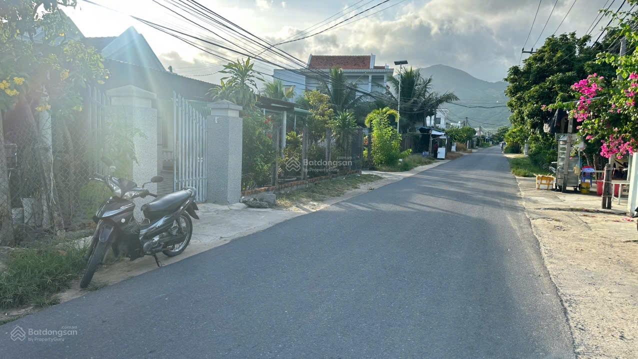 Vị trí cửa ngõ đất thổ Vân Phong trục chính hiện hữu