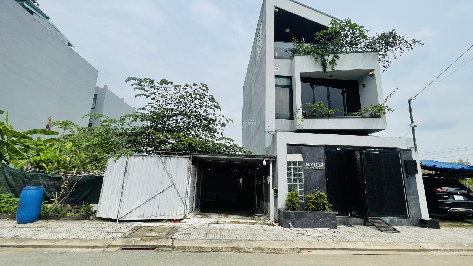 Tôi bán lô đất 81,7m2(5,3x15,2m) giá 5,9 tỷ hẻm 1/ Bưng Ông Thoàn, Phú Hữu, TP Thủ Đức cũ